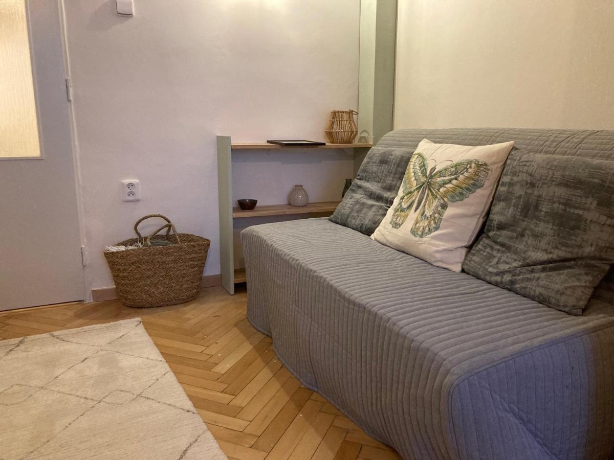 Apartment Jana Masaryka Prague Exterior photo